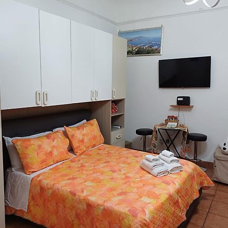 La Casetta Di Ciacione Naples Extérieur photo