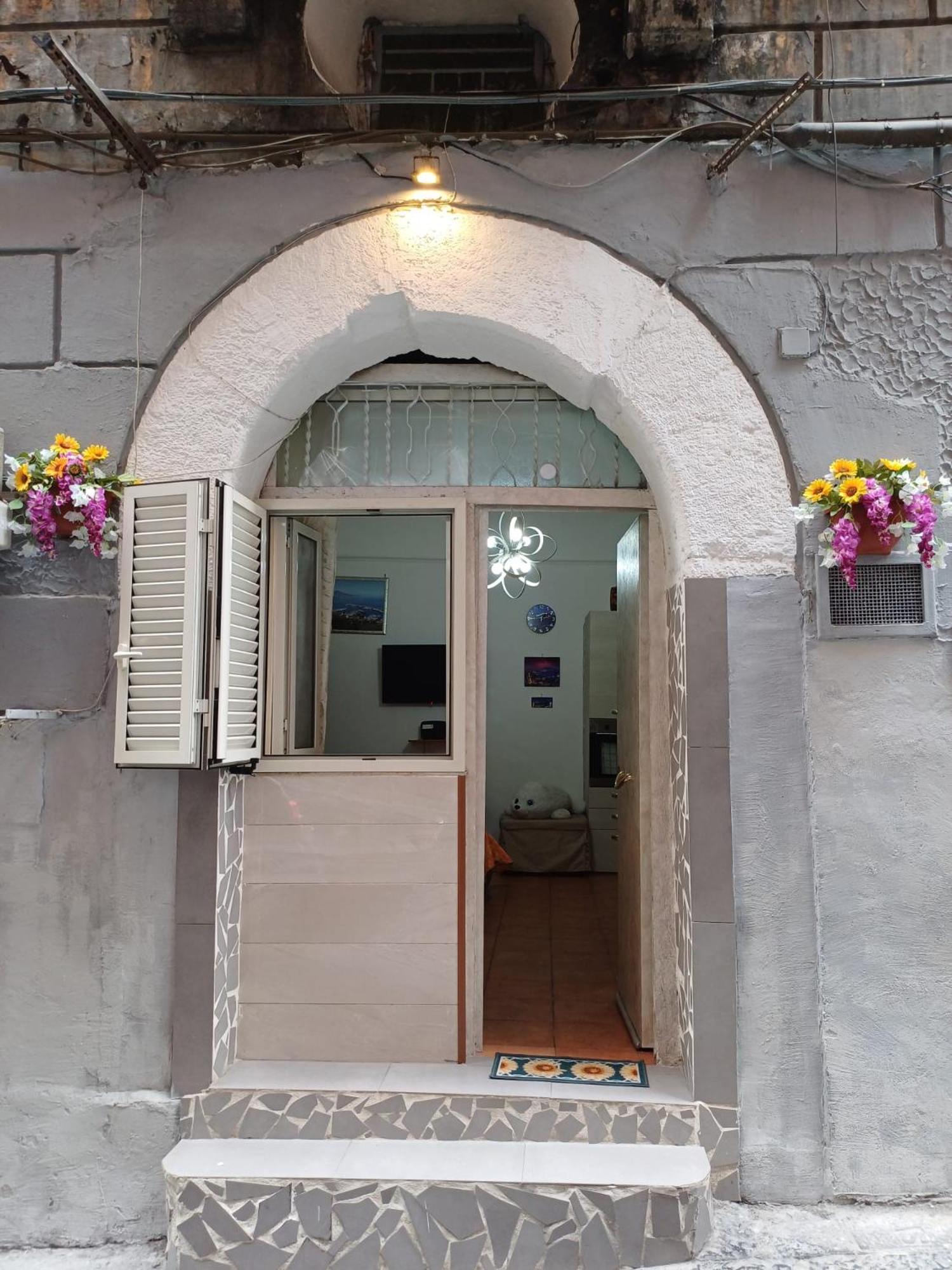 La Casetta Di Ciacione Naples Extérieur photo
